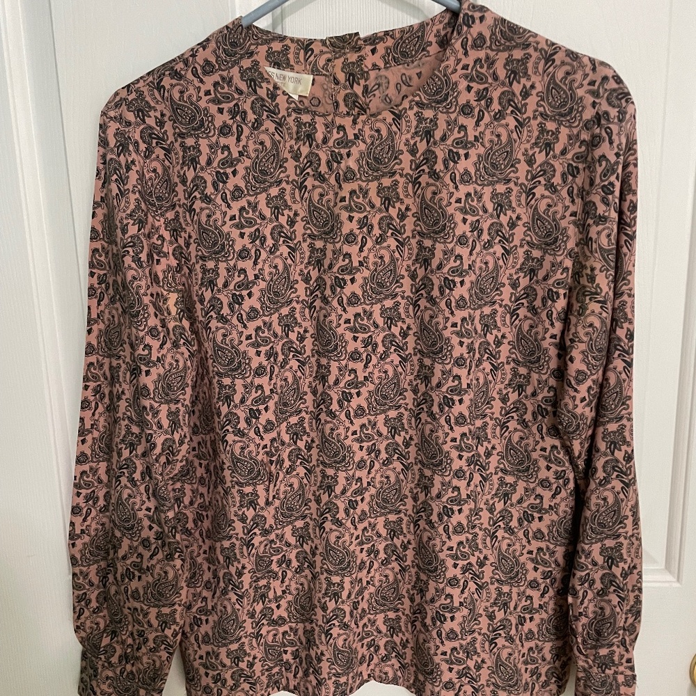 Jones of New York ladies blouse